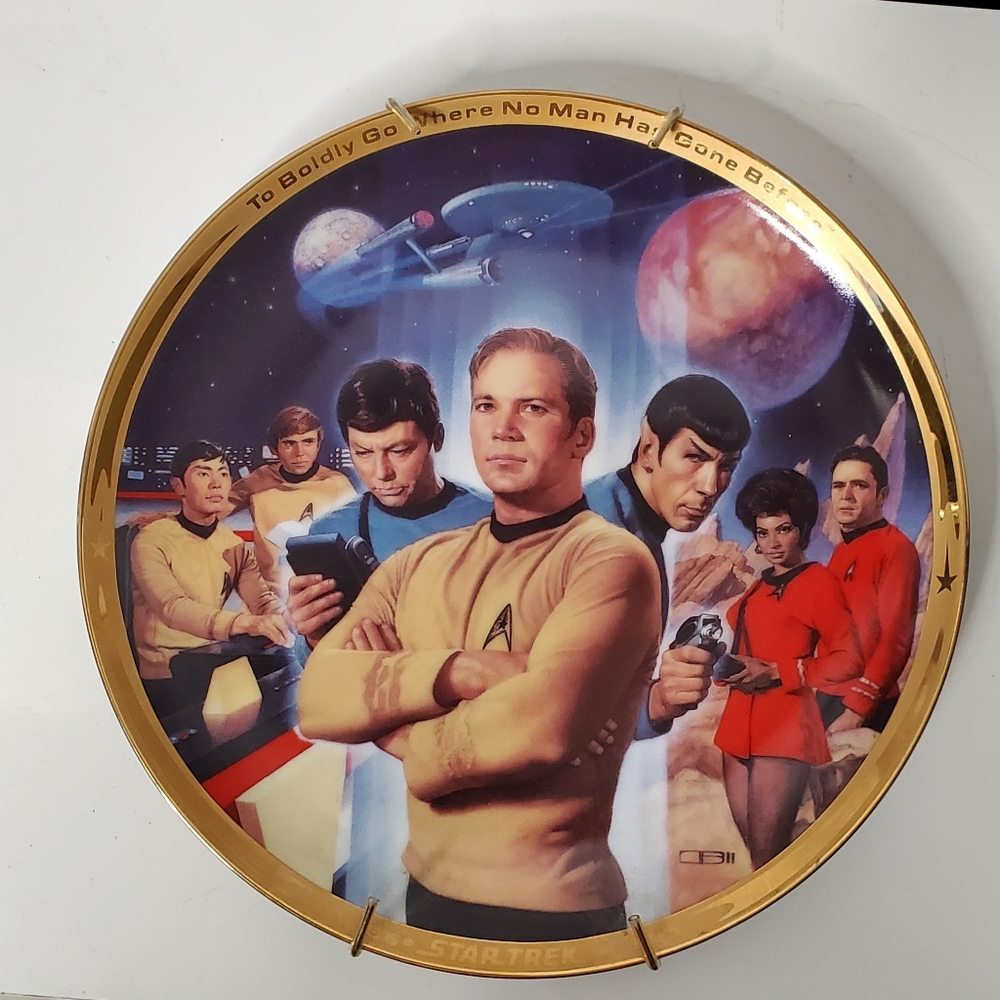 Star Trek 25th Anniversary Commemorative plate